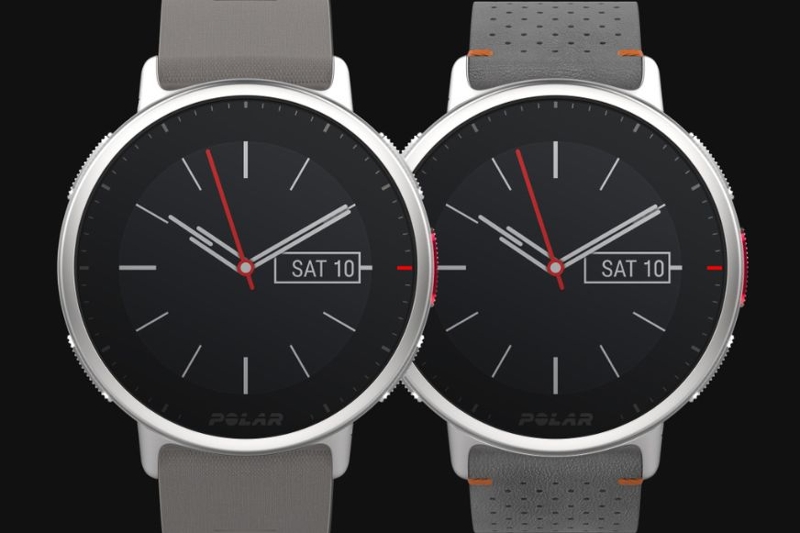 You can see the Polar Vantage V2 in normal watch mode.